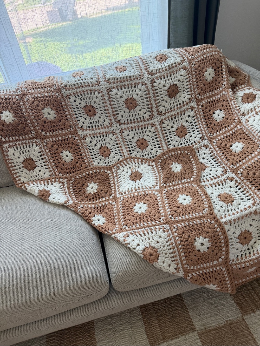 Handmade Crochet Granny Square Throw - Cream & Brown - Picture 4 of 4